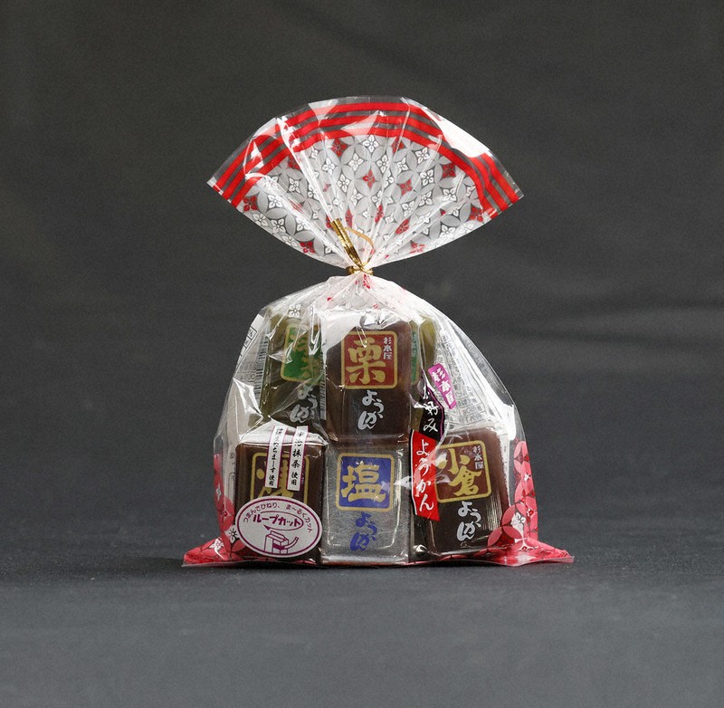 駄菓子の国：杉本屋製菓（愛知県豊橋市） カラフル「ハイミックス