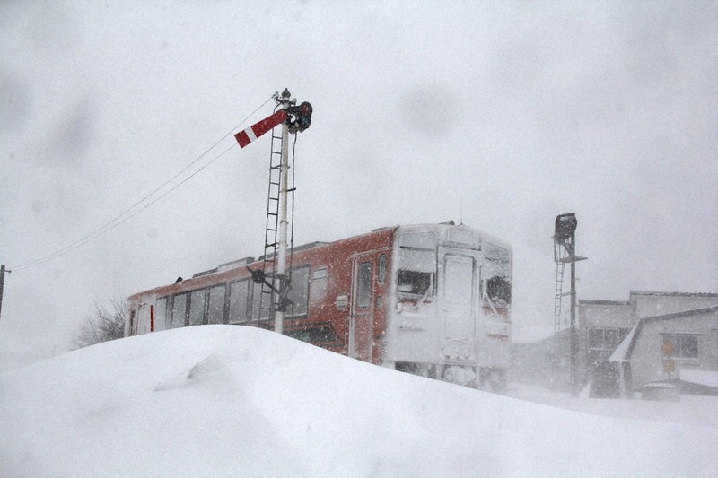 国内最後の信号機 青森・津軽鉄道 | 毎日新聞