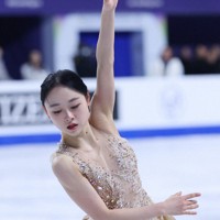 女子フリーで演技する韓国の金采衍＝ソウルで2025年2月23日、猪飼健史撮影
