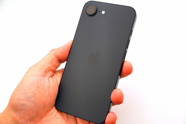 使ってみたiPhone 16e「廉価版だけど高性能」は本当か | 知ってトク