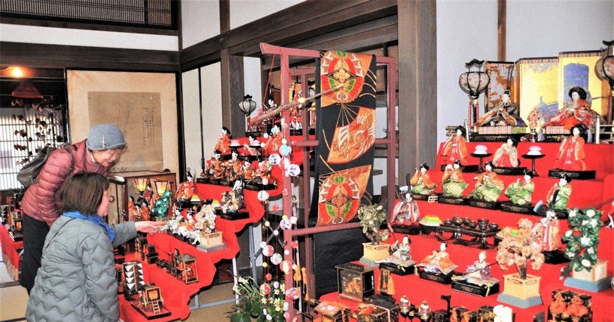 オヒナバコ 雛箱 棟箱 呪物 明治期 宮城県 家神 民間信仰 屋内神 民俗資料 最終値下げ) オヒナバコ 雛箱 棟箱 呪物 明治期 宮城県 民間信仰 民俗