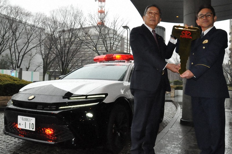 送料無料】 希少！愛知県警Ver トヨペット クラウン パトカー トミカ