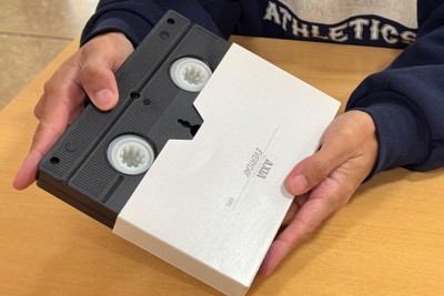 生きた証しを否定され 元ジャニーズJr.が補償金より欲しいもの | 毎日新聞