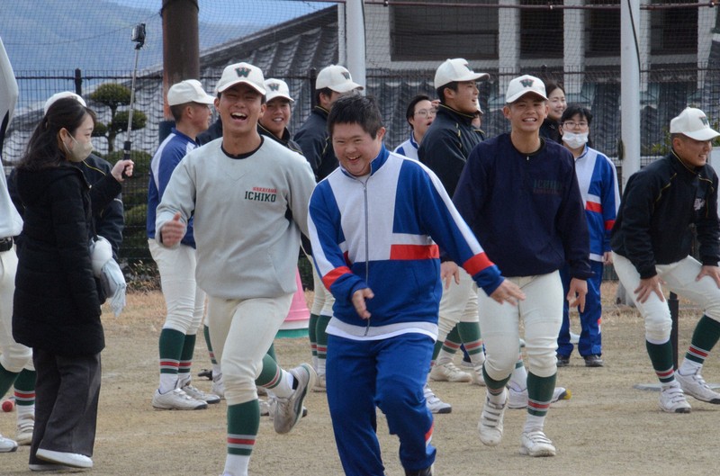 高校野球物語2025春：開幕1カ月前、市和歌山が向かった先は「甲子園と