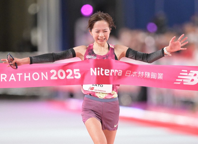 佐藤早也伽が日本勢最高の2位でフィニッシュ 名古屋ウィメンズマラソン