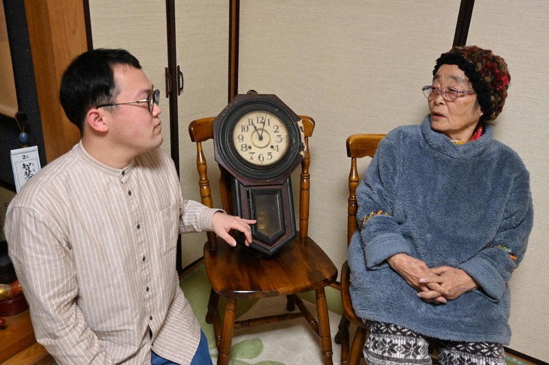 ナガサキ平和リレー：／348 孫に託す 被爆刻む柱時計 ／長崎 | 毎日新聞