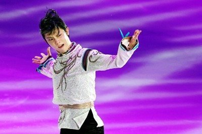 羽生結弦さんが感じた意味 野村萬斎さんと舞った「SEIMEI
