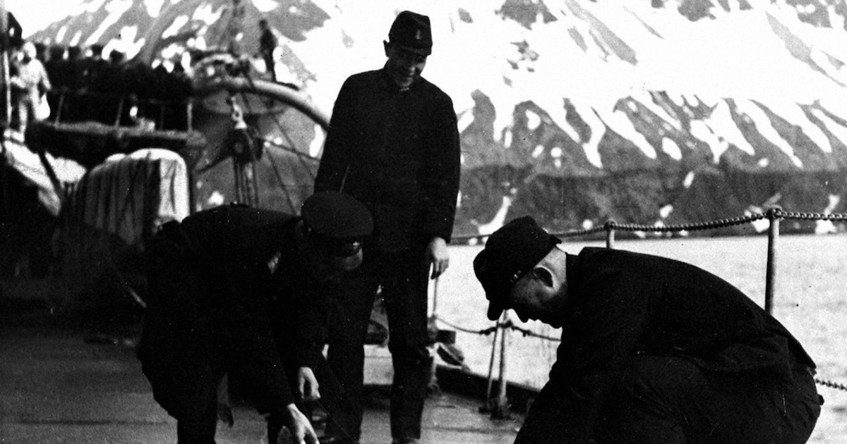 資料 古写真 72枚／満州・支那／日本軍 特攻隊 部隊写真 残虐 建物 勲章 0c10.jpg?2