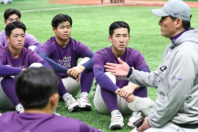 中学「オール5」の花巻東主将 目指すは米国大学「野球も勉強も