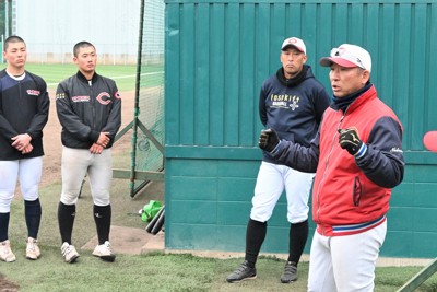 甲子園優勝監督に聞く：プロ出身、智弁和歌山の中谷仁監督 名将に学ん