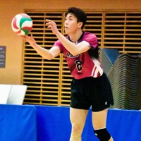 最高到達点346センチを誇る星城・柏崎祐毅選手=東京都八王子市で2025年2月22日、橋本陵汰撮影