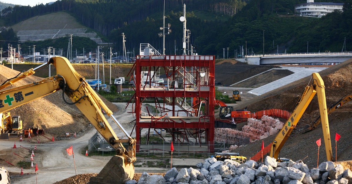 24色のペン：忘れられた震災遺族＝喜屋武真之介 | 毎日新聞