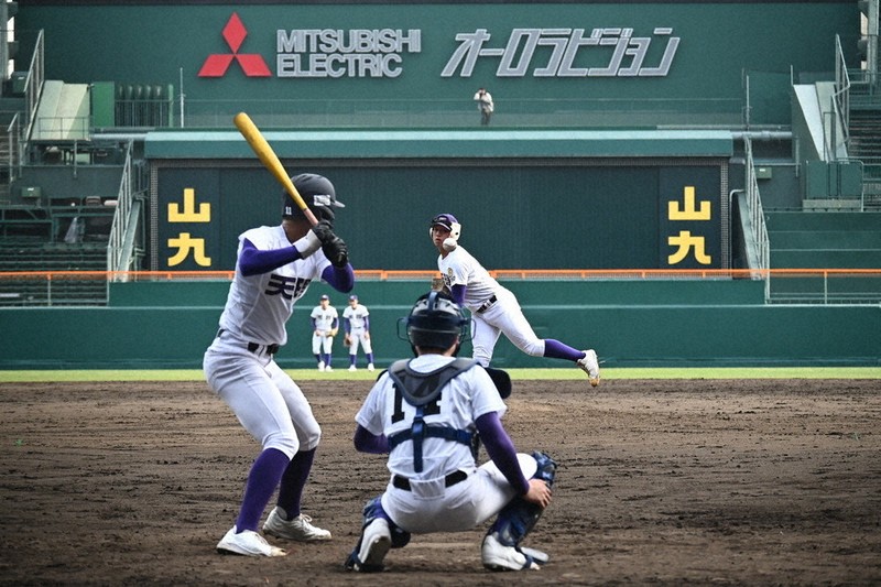 センバツ2025 天理、甲子園練習で快音 聖地の広さ感触確認 ／奈良