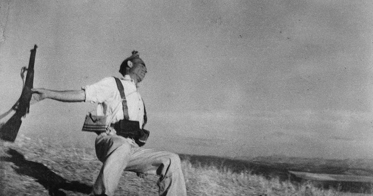 戦場カメラマン ロバート・キャパ愛用ライカDIIブラック OH済】×【戦場