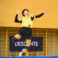 東山の斎藤航選手＝東京都八王子市で2025年2月23日、橋本陵汰撮影