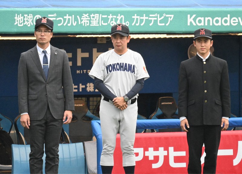 日本一のマネジャーに」優勝候補・横浜支える林田さん センバツ | 毎日新聞