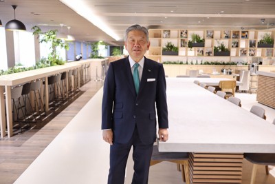 昼食をあまり食べないと話す大成建設の相川善郎社長＝東京都新宿区の同社社員食堂で2025年2月6日午前10時54分、山越峰一郎撮影