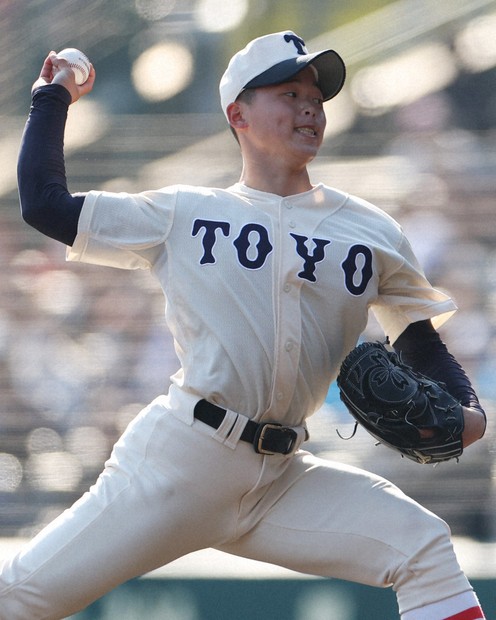 エース緊急降板の東洋大姫路 急成長右腕・木下が快投 センバツ | 毎日新聞