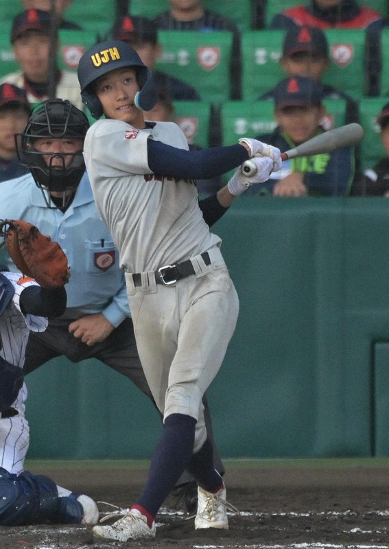 滋賀学園 試合用ユニホーム 浦和実－滋賀学園（1回戦）センバツ高校野球2025 [写真特集22/21
