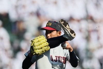 浦和実が甲子園初勝利 昨夏8強の滋賀学園を破る センバツ | 毎日新聞