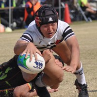 第26回全国高校選抜ラグビー大会に9大会ぶり出場の筑紫（福岡）は計10トライの猛攻で青森山田を圧倒して初戦突破した＝埼玉・熊谷スポーツ文化公園で2025年3月23日、角田直哉撮影