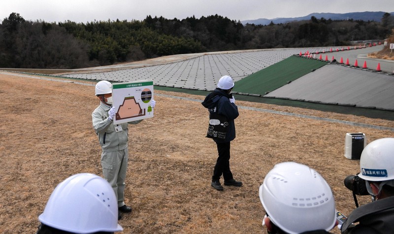 原発・出口なき迷走：東電管内で除染土再利用を 処分期限示した細野