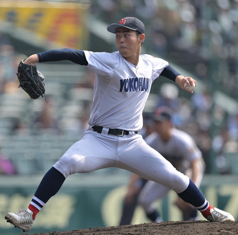 横浜ー沖縄尚学（2回戦）センバツ高校野球2025 [写真特集1/22] | 毎日新聞