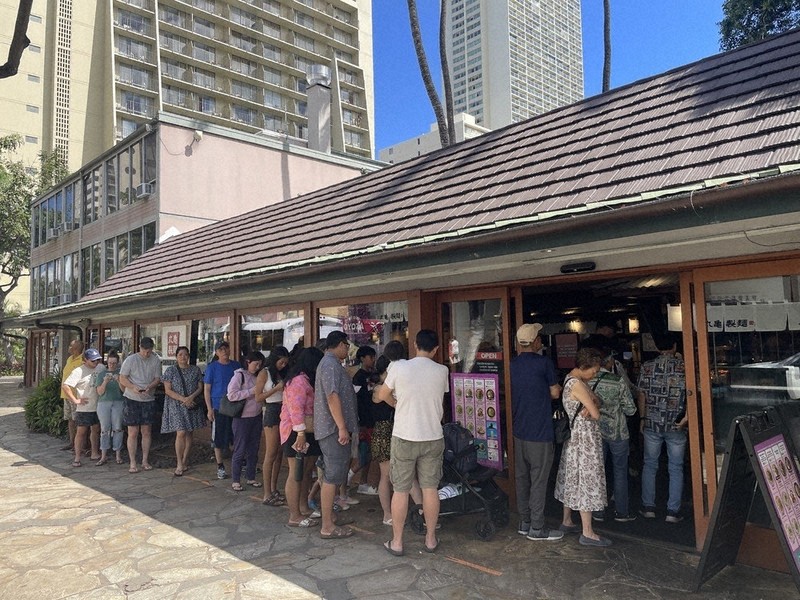 気になる！FOOD探検隊：「丸亀製麺」で売り上げ首位 ワイキキ店