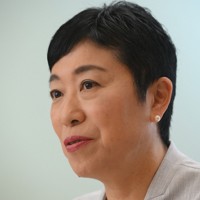 質問に答える辻元清美参院議員＝東京都千代田区で2025年1月28日、内藤絵美撮影