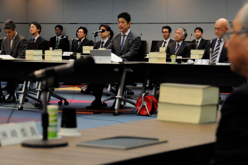 判例・通達 実務大六法　1〜13　第一法規　衆議院参議院法制局監修 判例・通達 実務大六法 1〜13 第一法規 衆議院参議院法制局監修 - メルカリ