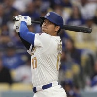 大谷翔平ホームランハット hq720.jpg?sqp=-