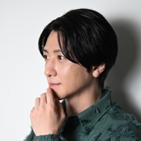 2.5次元から劇団☆新感線まで 鈴木拡樹さんの進化と演劇愛 [写真特集1