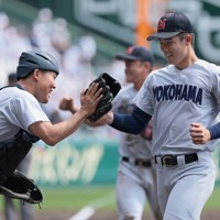 横浜－健大高崎（準決勝）センバツ高校野球2025 [写真特集1/34