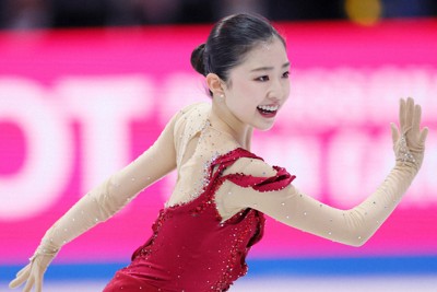 千葉百音 直筆サイン付き写真 世界女王 女子フィギュアスケート　証明書付 1枚 リンクサイド：初表彰台の千葉百音「悪魔のささやきを振り払い…」 世界