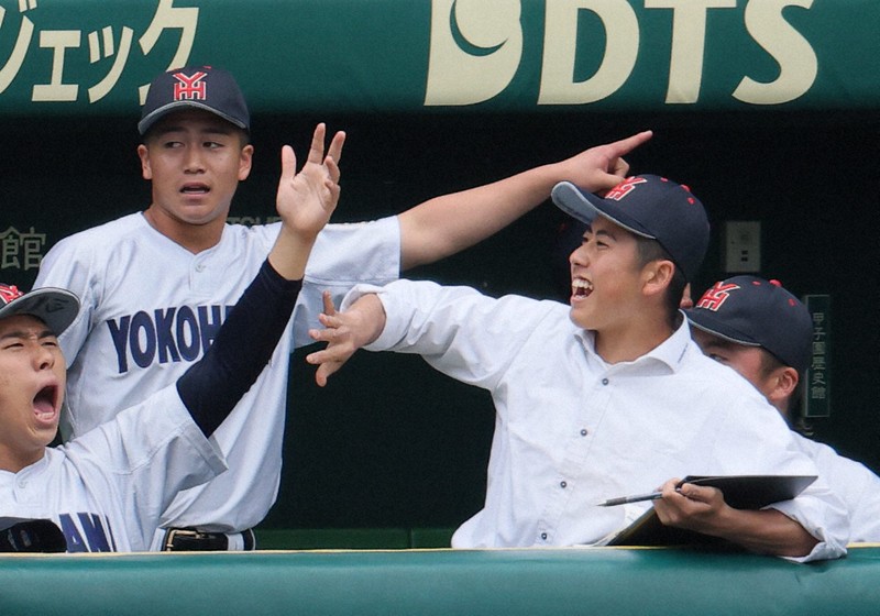 横浜「秋春連覇」支えたマネジャー 決断理由は「日本一」 センバツ