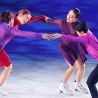 【中古】「非常に良い」STARS ON ICE 2015 パンフレット 高橋大輔 浅田真央 DK13CGcommfqbsJyQloS.jpg