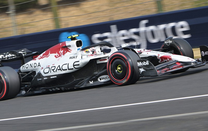 F1日本グランプリ レッドブル角田裕毅はQ2敗退 [写真特集1/16] | 毎日新聞