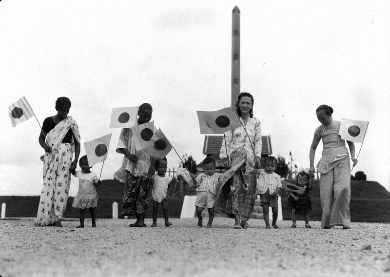 戦中写真を読む：／38 戦火の人々 子どもたち 頻繁な動員、軍の