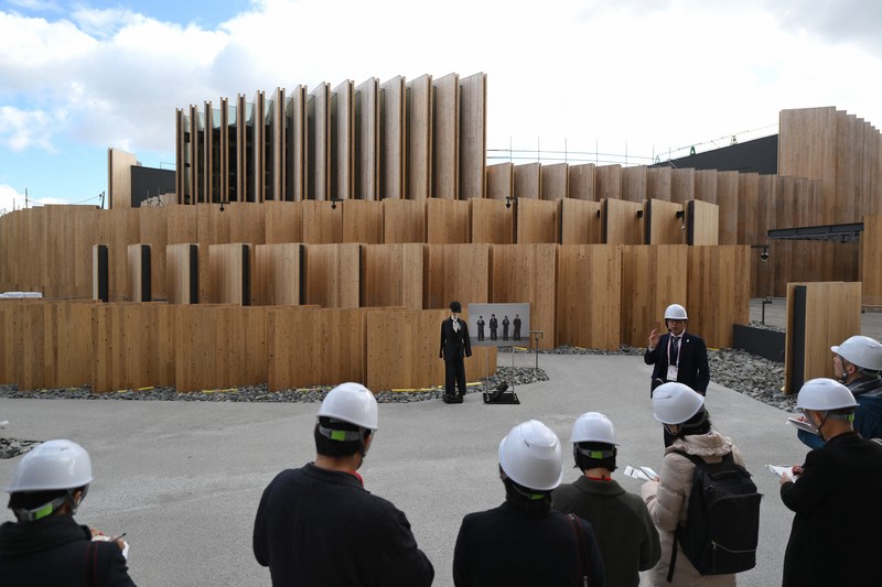 万博協会が開幕日の混雑予測を公表 夕方にはゲート前で当日券販売も