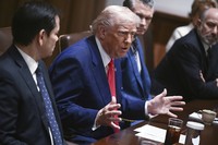 ドナルド・トランプ大統領＝米ホワイトハウスで2025年4月10日、AP