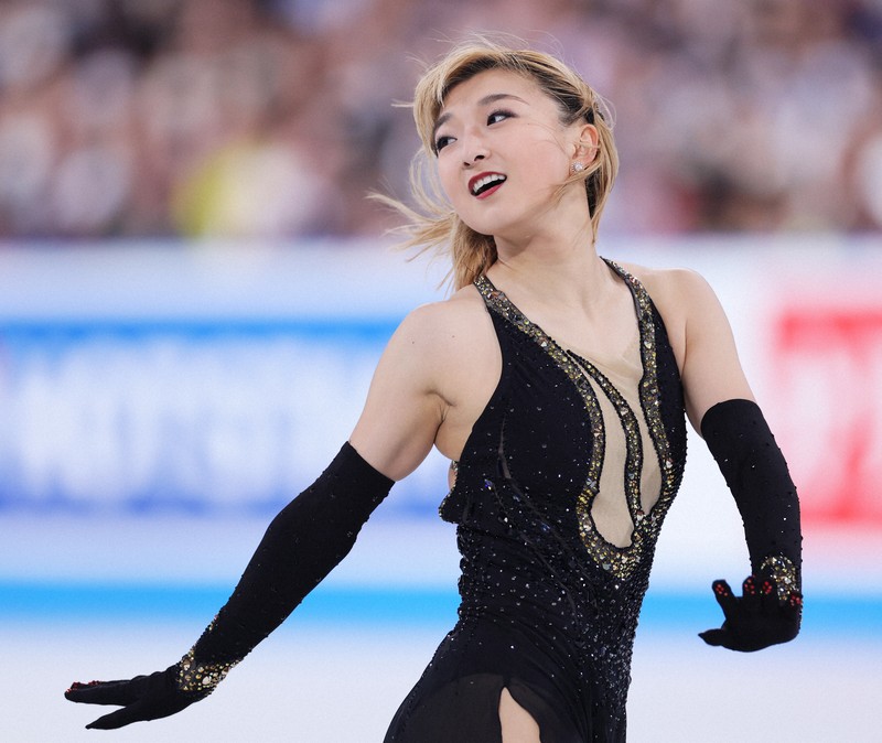 早い者勝ち‼︎フィギュアスケート女子★総額5万円以上♪ フィギュア世界選手権 女子代表は坂本花織、千葉百音、樋口新葉