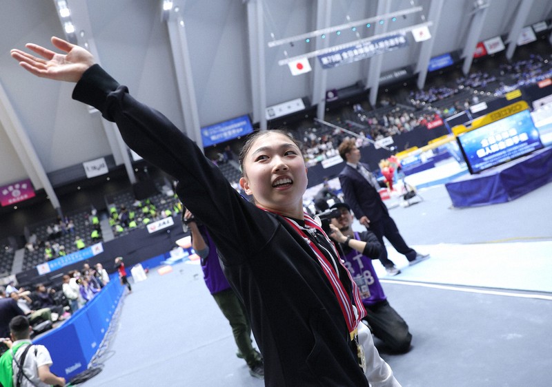 全日本体操個人総合選手権の女子決勝で岸里奈が初優勝 [写真特集1/11
