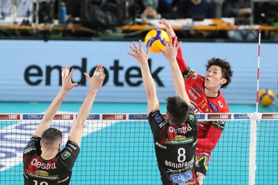 月刊バレー・セリエA：出場機会限られる石川祐希 来たるべきチャンスへ