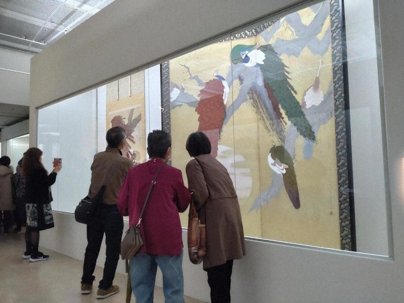 石崎光瑤展開幕 色鮮やか花鳥画魅了 代表作40件 日本橋 ／東京 | 毎日新聞