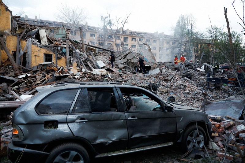 ロシア軍がキーウ攻撃 8人死亡、70人負傷 首都被害は今年最大 | 毎日新聞