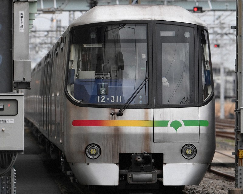 都営地下鉄「E5000形」 大都市ささえる小型機関車 [写真特集1/24