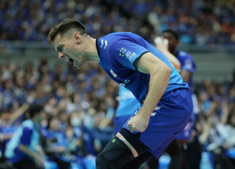 ジェイテクト愛知が決勝進出！バレーボールSVリーグ男子 大阪