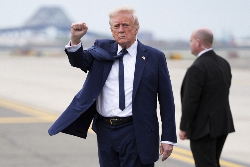 トランプ2028」グッズ販売 再々選を視野、3選ルール無視? | 毎日新聞