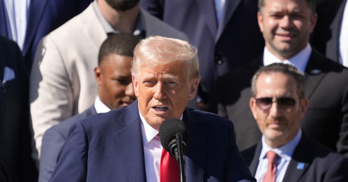 トランプ米大統領2期目就任から100日 政策次々、振り回される世界