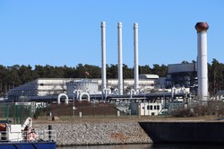 ロシアとつながる天然ガスパイプライン「ノルド・ストリーム」の地上施設＝ドイツ北部ルプミンで2025年3月17日、宮川裕章撮影